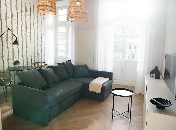 Premium - Old Town Jana Pawla Ii *